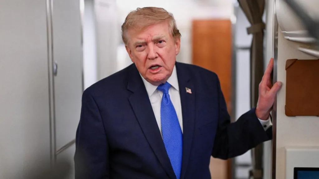 Трамп Ирантай шинэ хэлэлцээ эхлүүлэхээ мэдэгдэв